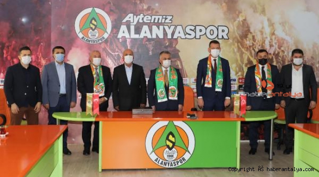 Vali Yazıcı'dan Alanyaspor'a ziyaret