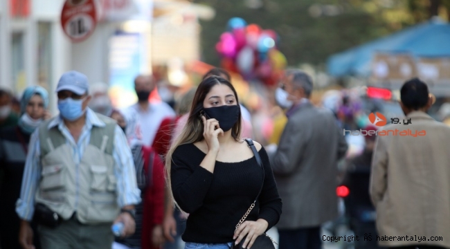 Yasak başladı, temizlik işçileri bayram etti
