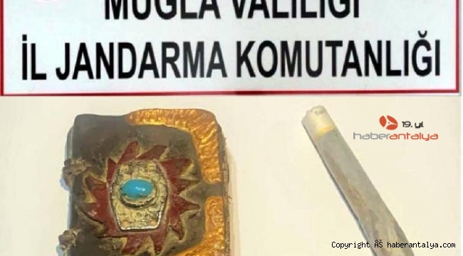 Altın işlemeli bin yıllık Tevrat ele geçirildi