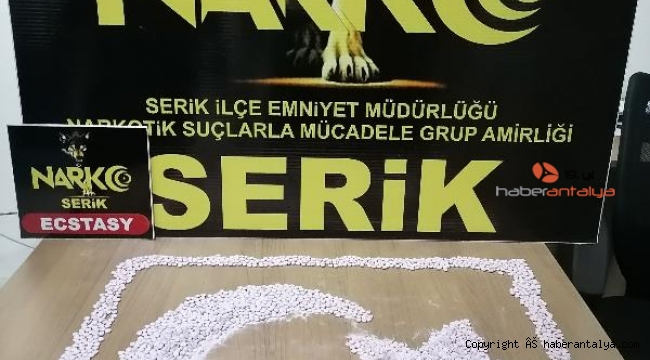 Antalya'da 5 bin 301 adet ecstasy hap ele geçirildi
