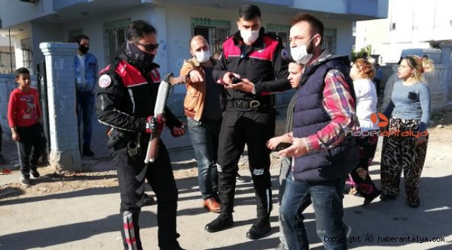 Antalya'da akraba ailelerin silahlı kavgası: 3 yaralı, 3 gözaltı