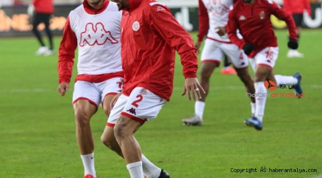 Antalyaspor kupaya odaklandı