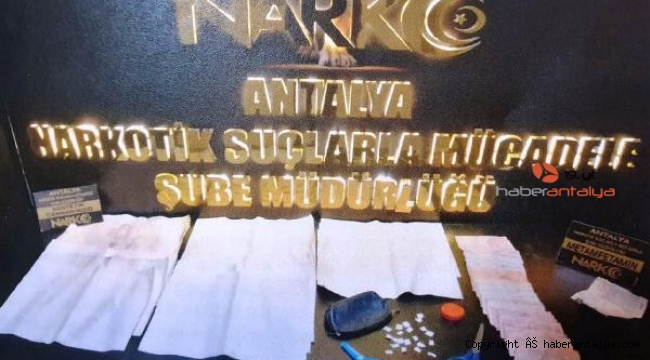Aracından servet değerinde uyuşturucu çıktı !