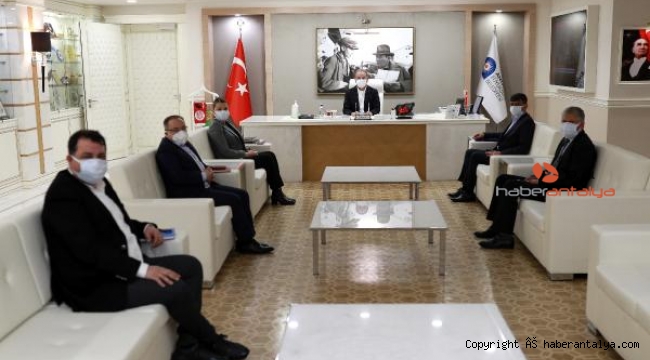 Başkan Böcek: Afeti en zararla atlatmak için çalışıyoruz