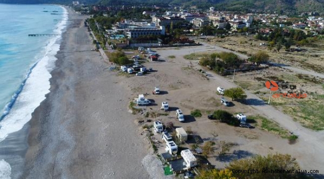Beş yıldızlı otellerin yanı başında izole yaşam