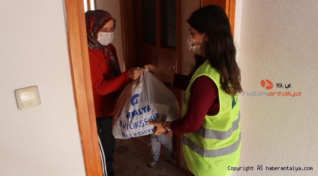 Çölyak hastalarına glütensiz ekmekleri ulaştırıldı