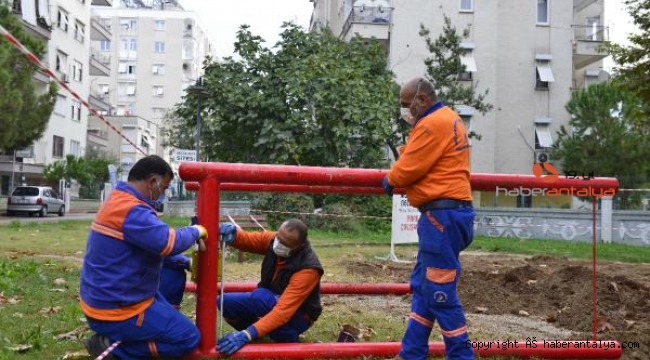 Muratpaşa'nın bakım onarım timi görev başında 