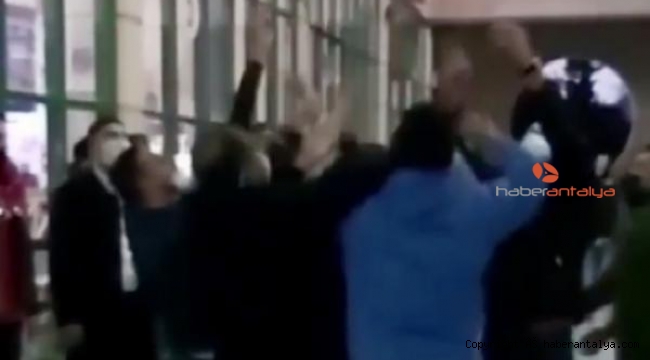 Asker uğurlamada 'koronavirüs' yine unutuldu