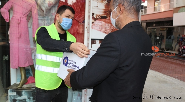 Büyükşehir Belediyesinden ihtiyaç sahibi ailelere destek
