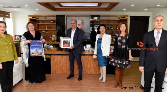 Derneklerden Başkan Uysal'a yeni yıl ziyareti