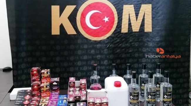 Gümrük kaçağı ürünlerin satıldığı işyerine operasyon