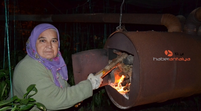Kadın üreticiler sabah kadar kadar uyumadı