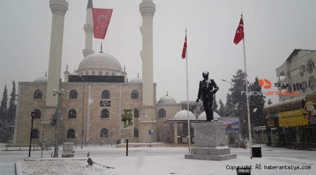 Korkuteli beyaza büründü