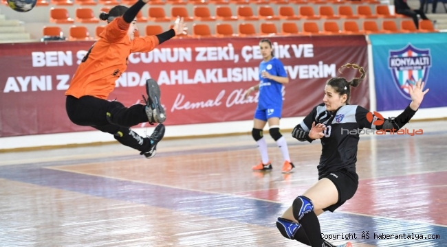 Mavi Kelebekler'den muhteşem galibiyet