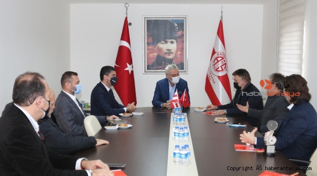 Mustafa Yılmaz'ın Antalyaspor A.Ş. Genel Kurulu öncesi yoğun görüşme trafiği