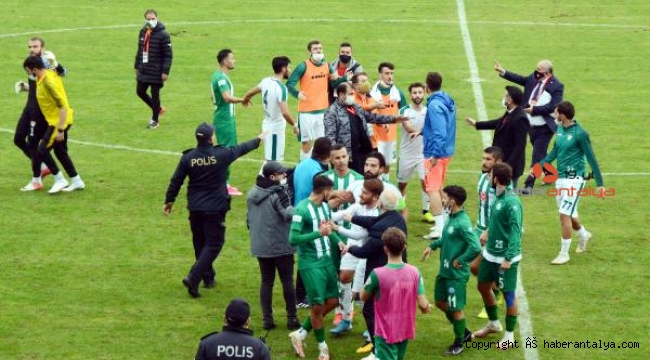 Olaylı maça ceza yağdı
