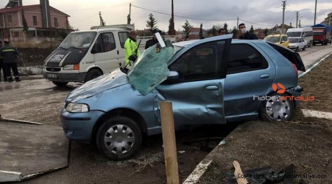 Otomobildeki karı- kocayı ölüm ayırdı