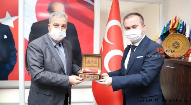 AK Parti'den MHP'ye 'hayırlı olsun' ziyareti