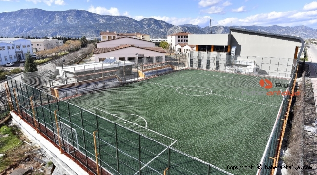 Antalya OSB'de spor zamanı