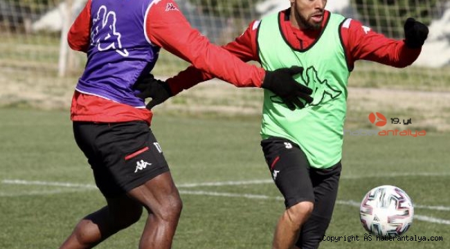 Antalyaspor 3 eksikle Gaziantep deplasmanında. İşte dikkat çeken istatistikler