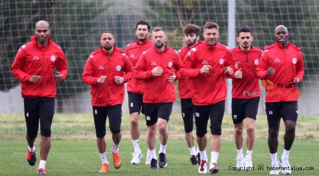 Antalyaspor'da hedef; kupada 5'inci kez yarı final !