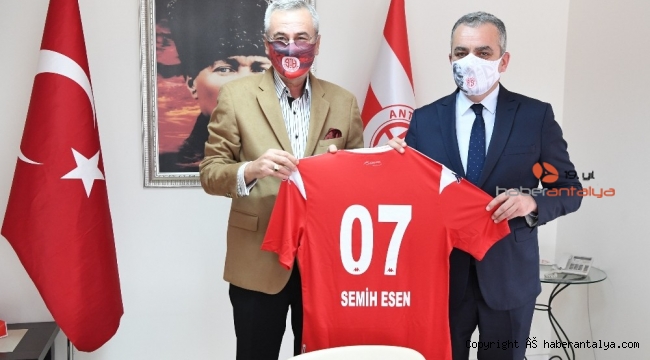 Başkan Esen Antalyaspor Kulübü Derneği'ne üye oldu