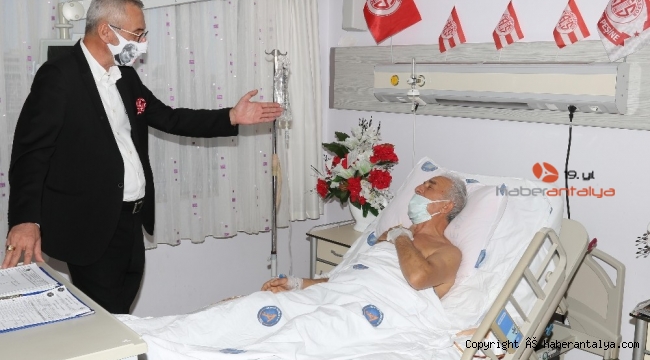Başkan Yılmaz'dan "Amigo Ali Dayı"ya geçmiş olsun ziyareti