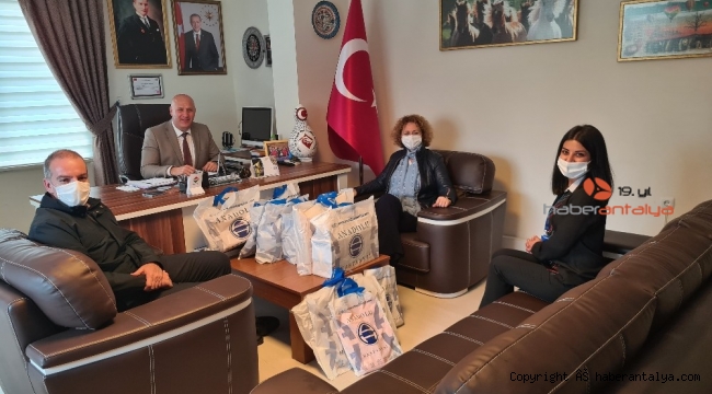 "Çocuklarımızı gülümsetmek için bir hediye de sizden" projesi
