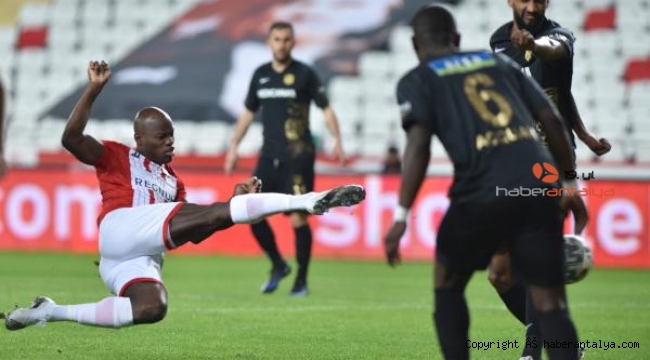 Fraport TAV Antalyaspor beraberliğe abone oldu