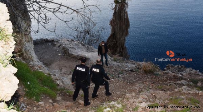 Gizemli iki kişi, polisi alarma geçirdi