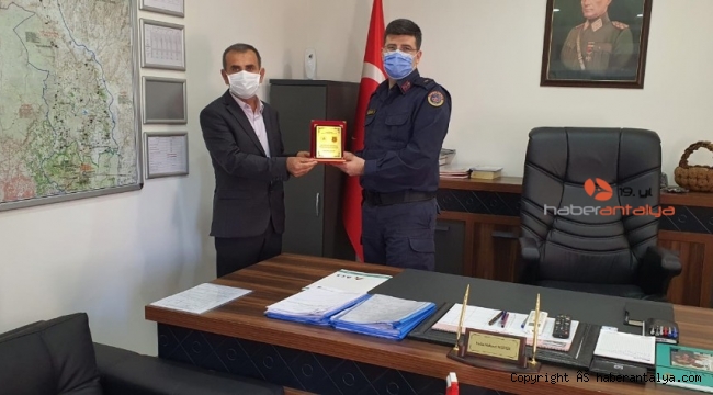 Jandarmadan Aksu'da hatasız sürücülere ödül