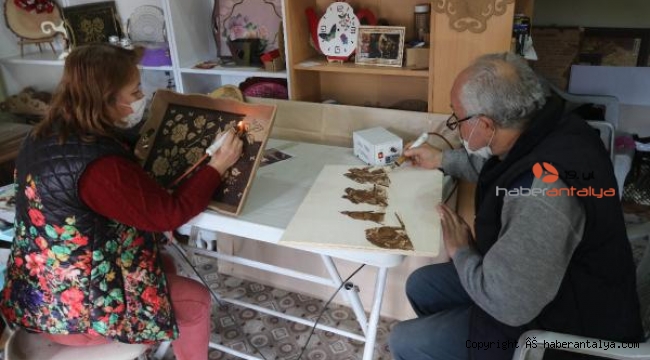 Karı- koca 12 yıldır bu şekilde sanat yapıyor