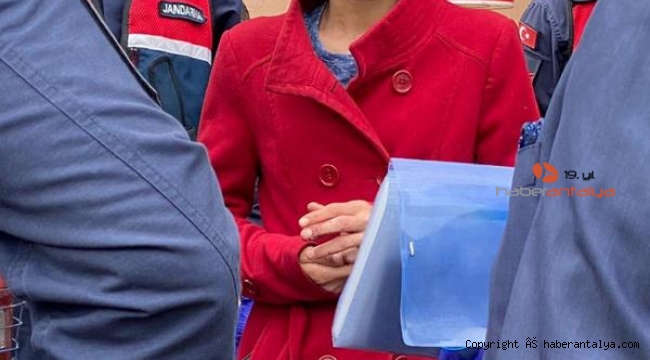 Melek İpek'ten düşündüren 'dayak' açıklaması
