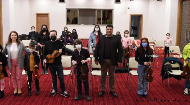 Müzik Akademisi'nde 'Masterclass' eğitimi