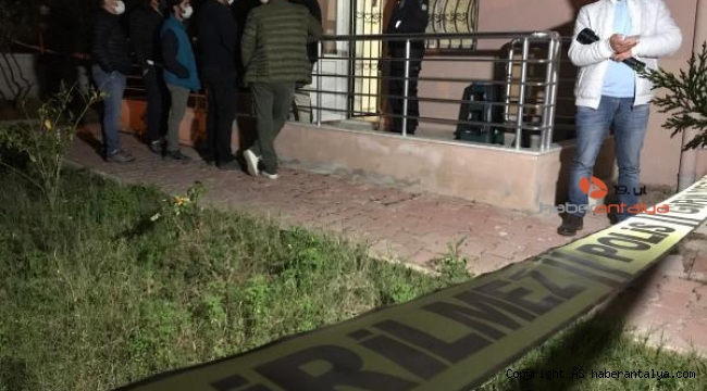 Yiyecek içecek şirketi müdürü evinde ölü bulundu