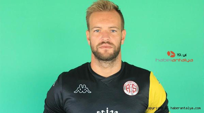 Antalyasporlu Boffin kalesini kapattı