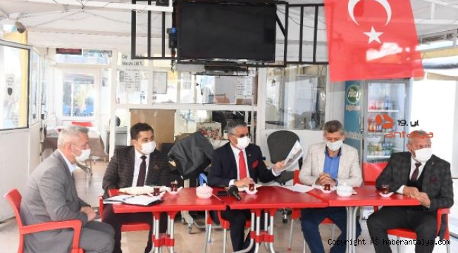 Başkan Topaloğlu esnafla bir araya geldi