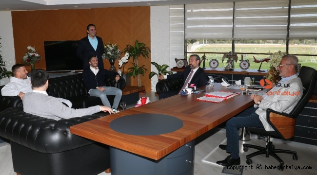 Başkan Yılmaz, Fraport TAV ile yeni dönem isim sponsorluğunu görüştü