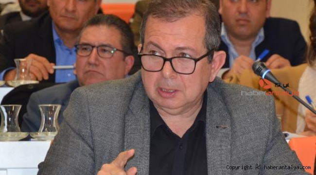 CHP'li Karacan istifa etti