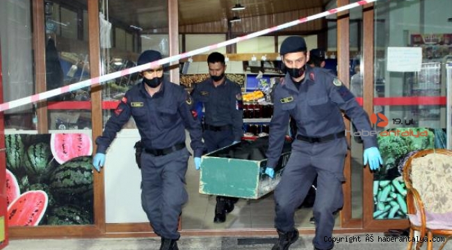 Eşi, şizofren oğlu tarafından öldürülen koca: Bir tarafta oğlum, bir tarafta karım