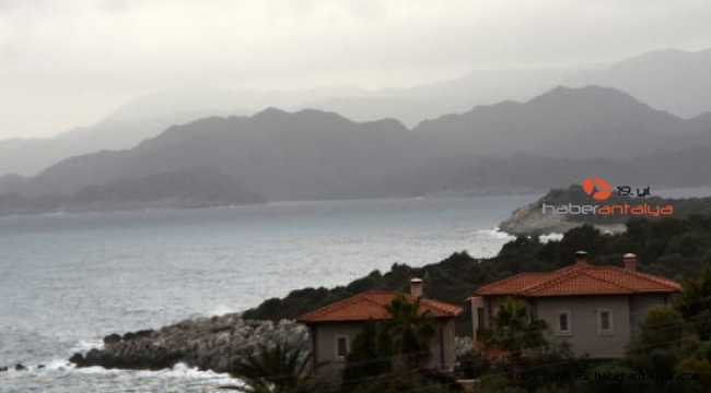 Gündüz vakti toz bulutu karanlığı !