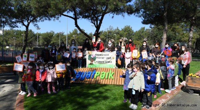 HayatPark'ı gezen öğrencilere orman sevgisi anlatıldı