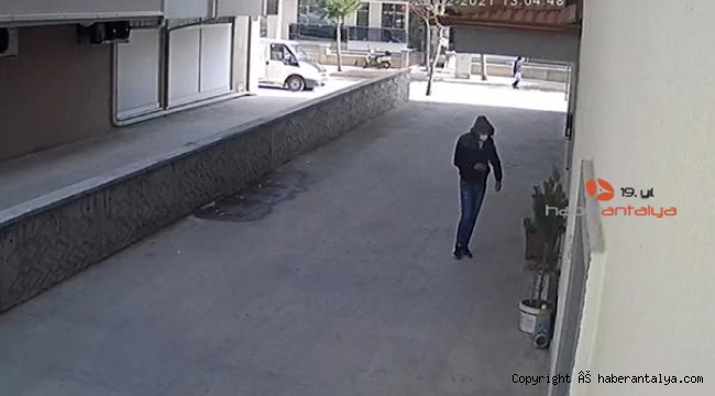 'Kimlik bilgilerin kopyalandı' deyip, 38 bin TL dolandırdı