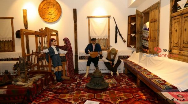 Manavgat'ta kent müzesi dikkat çekiyor