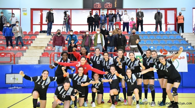 Mavi Kelebekler, Sivas'ı da puansız gönderdi