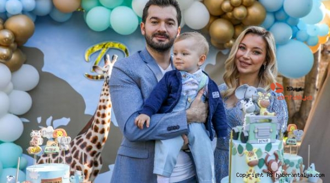 Minik Demir'e 1 yaş partisi