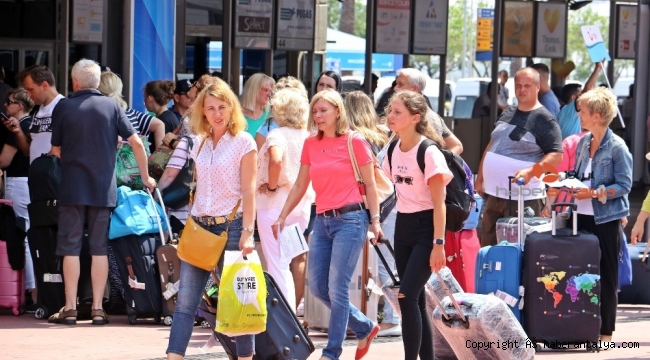 POYD Başkanı Atmaca: "Güvenli Turizm Sertifikası ile müthiş bir başarı sağladık"
