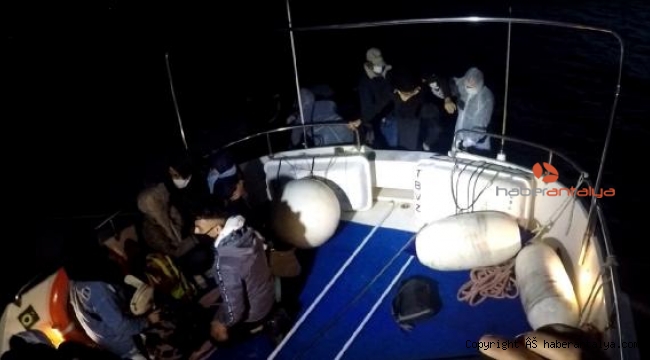 11 kaçak göçmen kurtarıldı