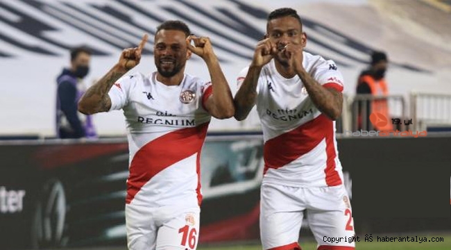 Antalyaspor'u Fredy ve Amilton ikilisi taşıyor