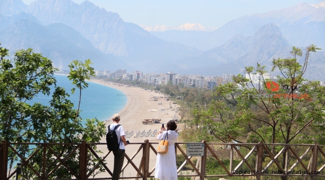 Antalya'ya sessizlik hakim oldu
